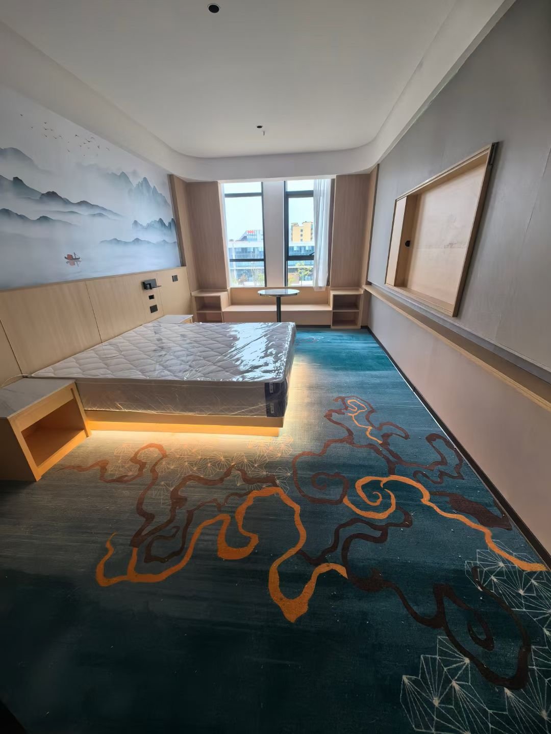 澜樾酒店大床房印花地毯实景