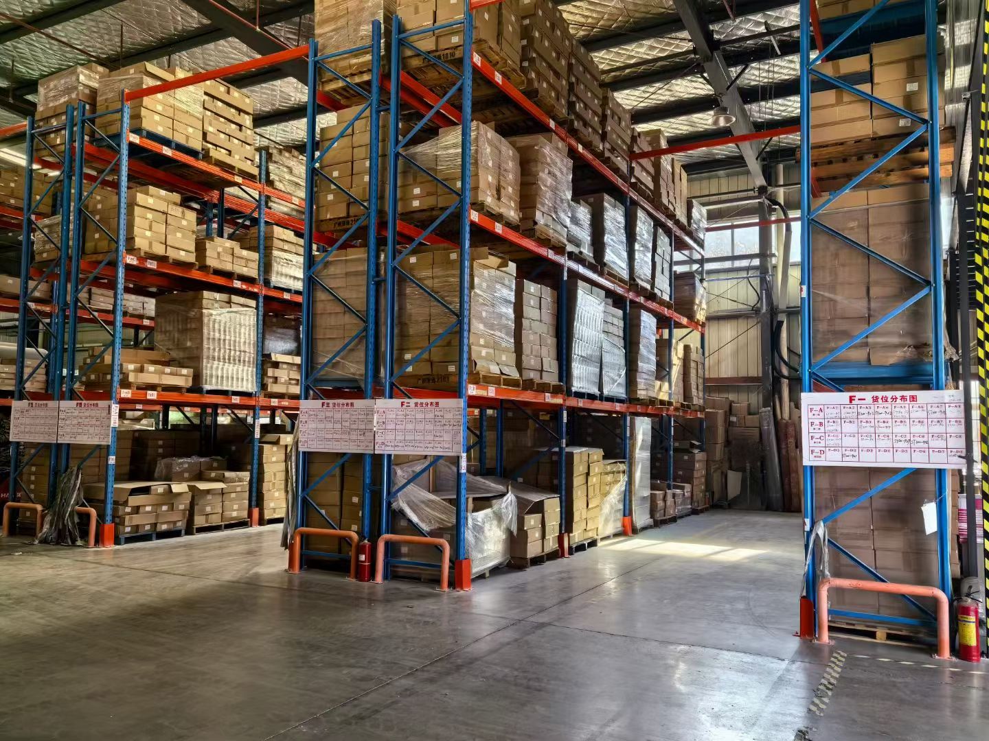 地毯样品展示区实拍(覆盖六大品类)